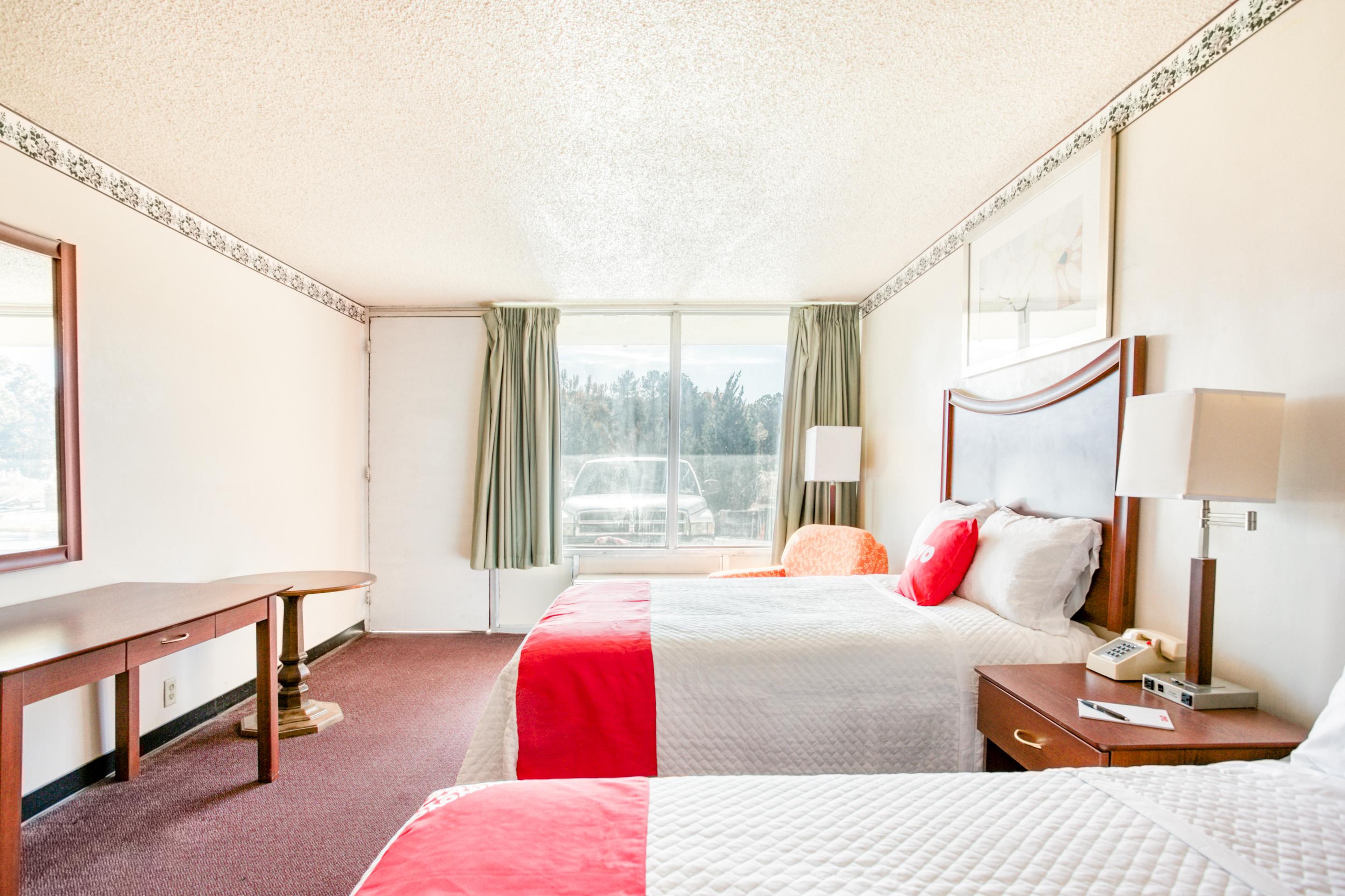 Oyo Hotel Petersburg Va - Templeton Ngoại thất bức ảnh