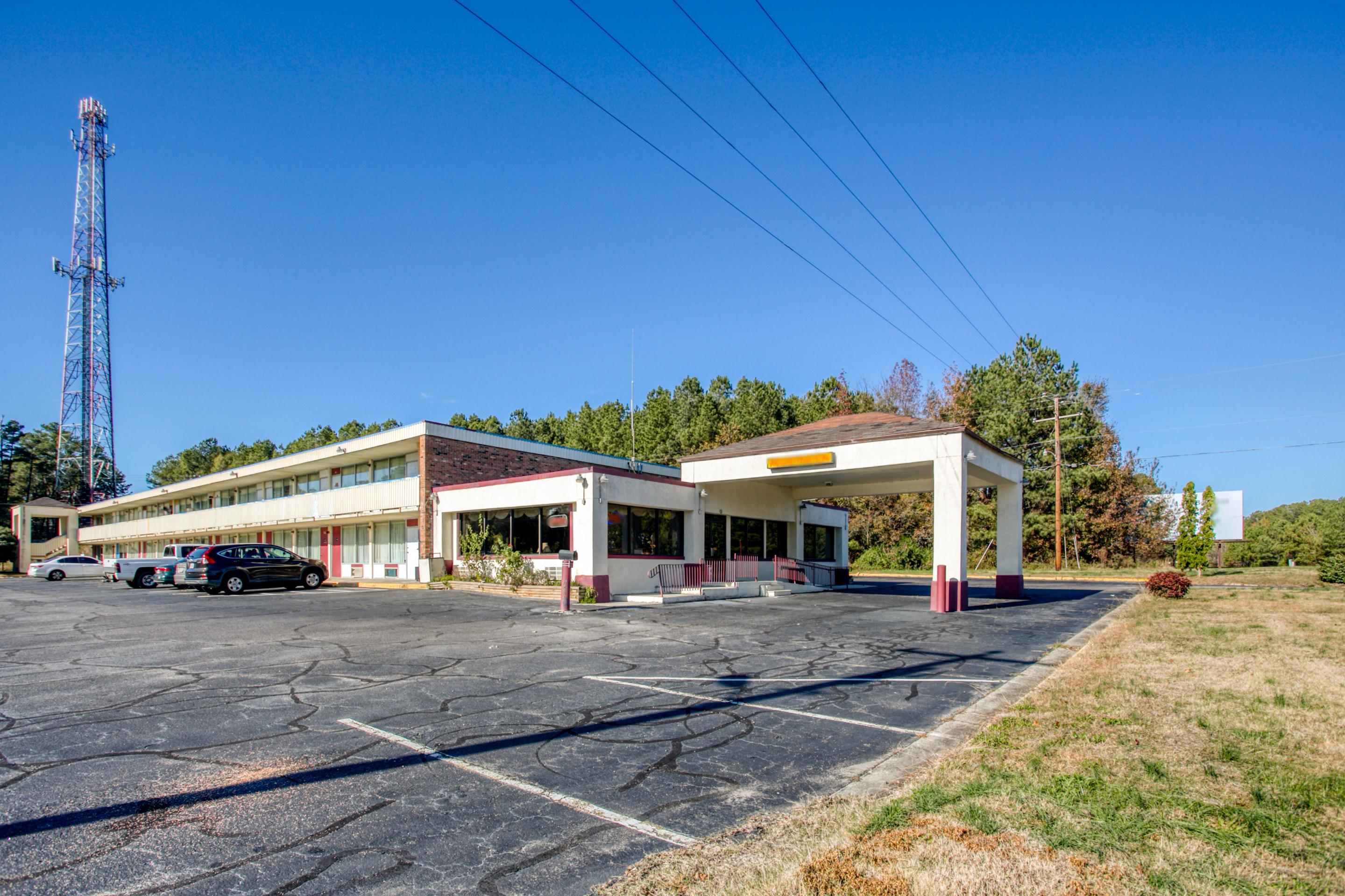 Oyo Hotel Petersburg Va - Templeton Ngoại thất bức ảnh